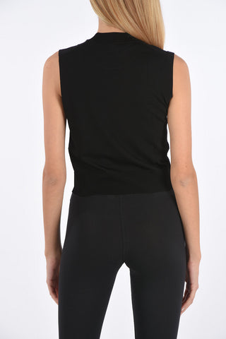 crew-neck crop top