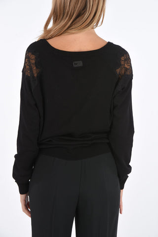 BE v-neck sweater with lace details