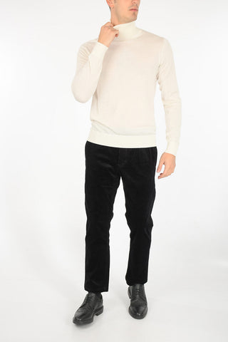 maglia a collo alto in cashmere