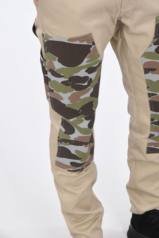 Pantalone con Dettagli Camouflage