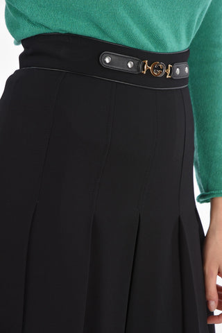 Pleated Skirt-Pants with Jewel Buckle