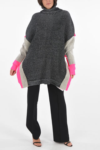 Oversized Turtleneck Sweater with Alternating Band of Color