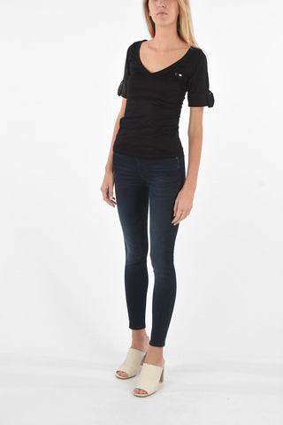 Breast Pocket V-neck t-shirt