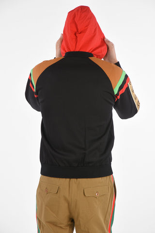 Felpa con cappuccio e chiusura zip