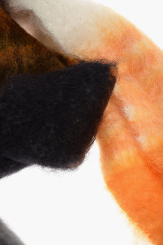 Flounced Scarf