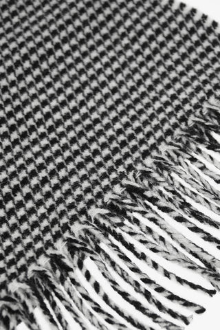 Cashmere and Wool Hounsthooth Scarf