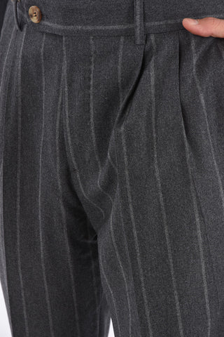 pinstriped side vents 3-button suit