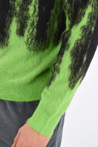Crew Neck Pullover with Color Shades