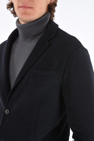 center vent notch lapel 2-button blazer