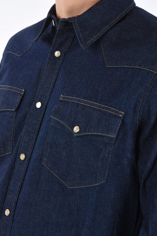 Camicia in Denim con con Bottoni Automatici e Doppio Taschino
