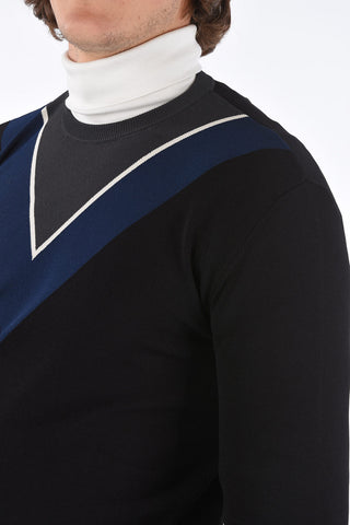 Crew Neck 4-Color Stretch Sweater with Embroidered Logo