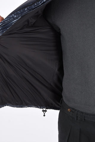 padded jacket with zip closure