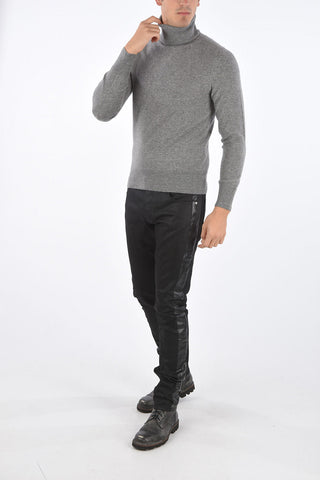 Turtleneck Cashmere Sweater