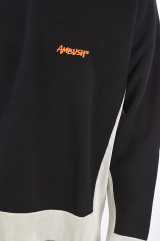 Contrasting Band Crew Neck Sweatshirt with Printed Logo