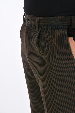 single pleat corduroy pants