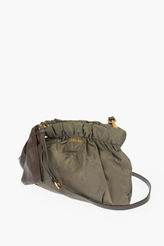 Pochette with Bow
