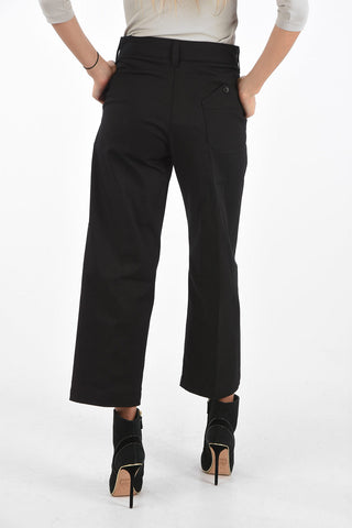 pantalone flare a vita alta con tasca diagonale