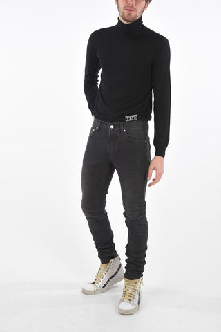 15cm Mid-rise waist slim fit jeans