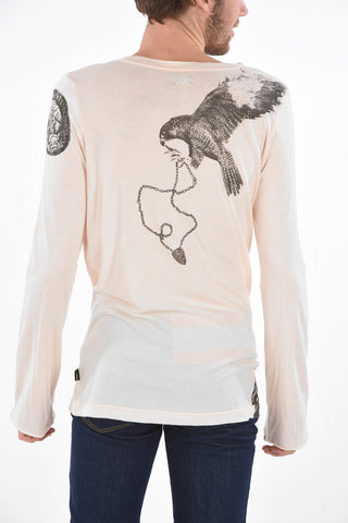 Long sleeve v-neck t-shirt
