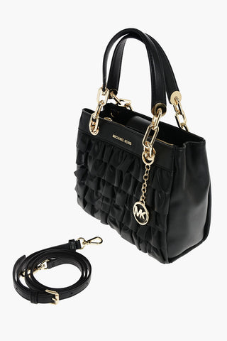 Borsa a Mano CYNTHIA in Pelle con Parte Frontale a Balze e Tracolla