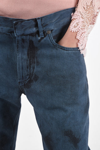 01 Frayed Hem Straight Fit Jeans
