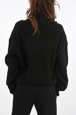 Ribbed V neck sweater
