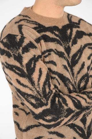tiger-print crew-neck sweater
