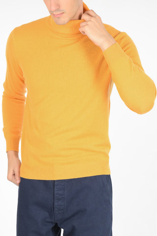 maglia a collo alto in cashmere