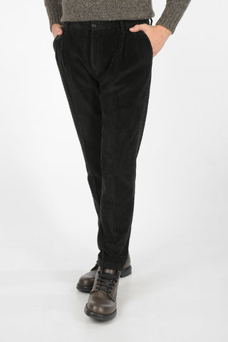 Pantaloni a 2 Pinces in Velluto a Coste con Passanti e 4 Tasche