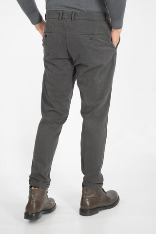 pantalone a una pince a vita regolare