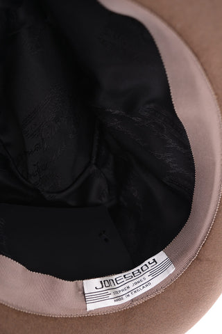 Trilby JOHN in feltro con fiocco