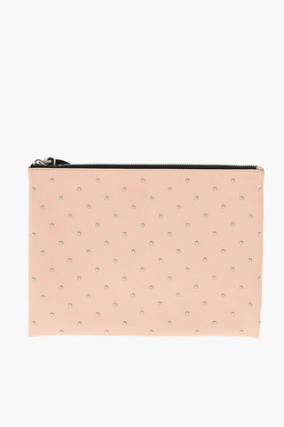 Clutch in pelle borchiata