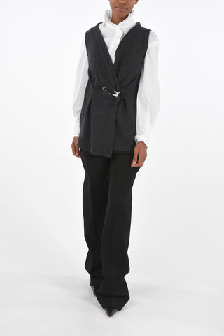Single-pleated Cashmere Vest with Maxi Brooch