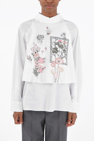 Blusa in Cotone con Collo Invertito e Ricamo Floreale