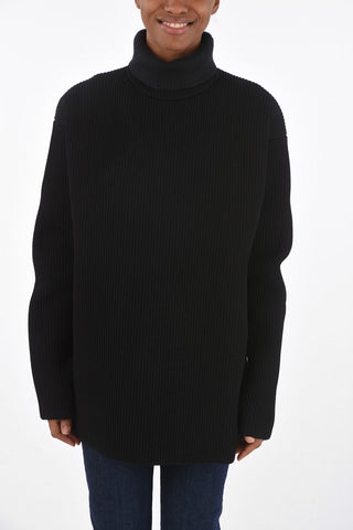 ribbed turtleneck sweater