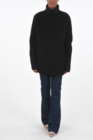 ribbed turtleneck sweater