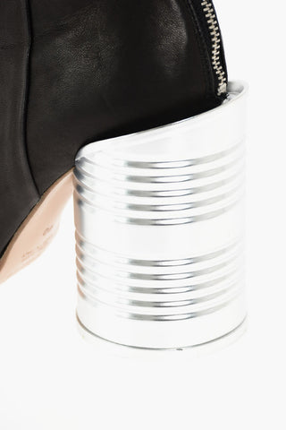 MM6 Stivaletti TIN CAN HEEL in Pelle con Punta Squadrata