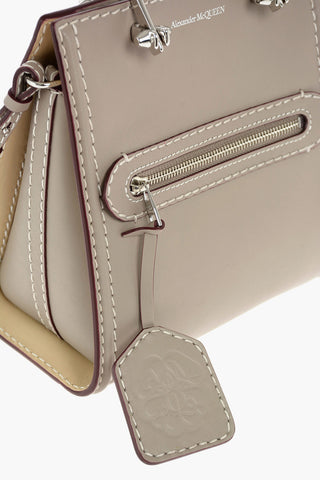 Shoulder Bag THE SHORT STORY with Outer Pocket