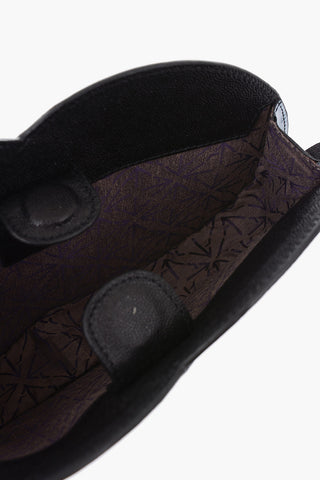 TWIST Shoulder Bag with Patent Leather Details