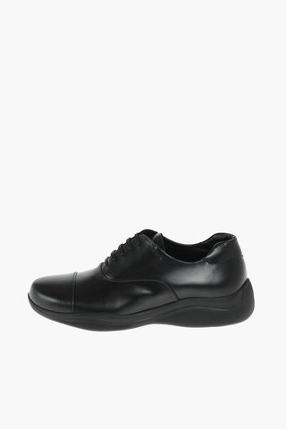 Derby Stringate in Pelle con Suola in Gomma