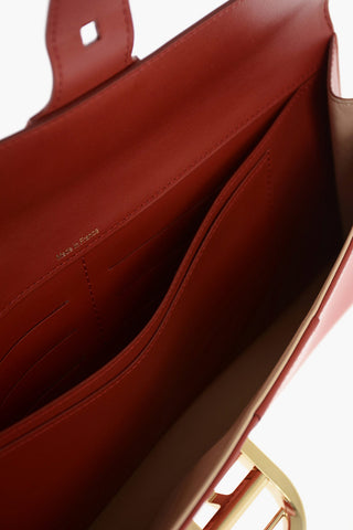 Pochette in Pelle con Maxi Fibbia