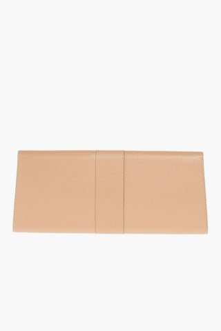 Pochette in Pelle con Maxi Fibbia