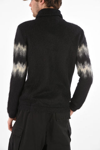 Pullover a Collo Alto in Misto Mohair con Bande Sfumate a Contrasto