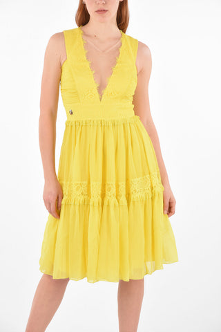 COUTURE v-neck below knee  CELINE a-line dress with lace details