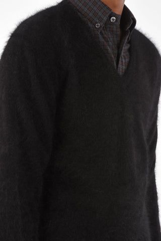 angora fuzzy V-neck sweater