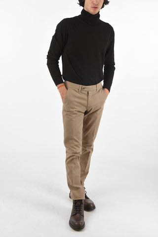 ID Stretchy Cotton Chinos