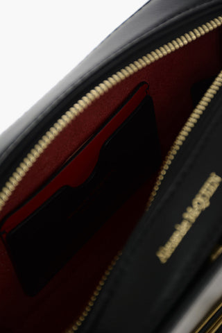 Camera Bag MYTH in Pelle con Tracolla Removibile 