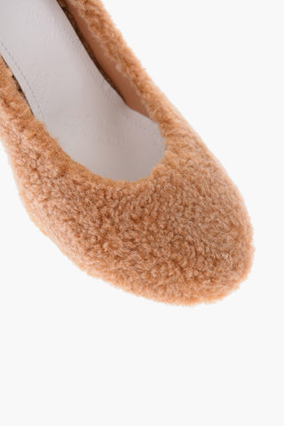 MM22 8cm faux fur pumps