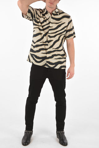 Short-sleeved Tiger Printed Shirt with Hidden Buttoning
