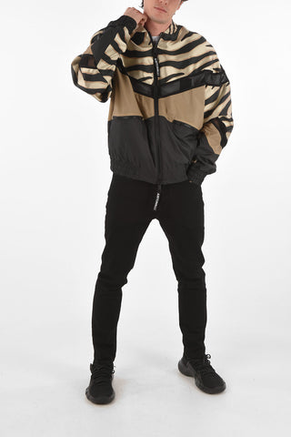 Tiger printed bomber with zip closure